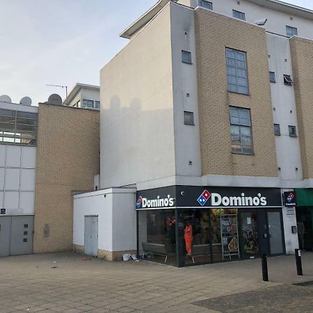 Charlesmere Gardems ロンドン エクステリア 写真