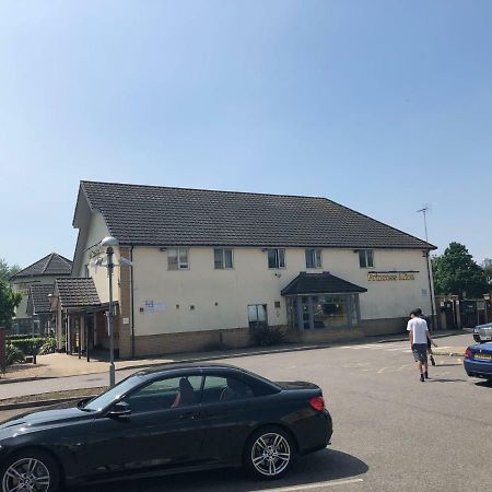 Charlesmere Gardems ロンドン エクステリア 写真